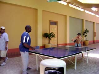 sunset_jamaica_grande_a_little_table_tennis