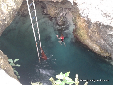 swimming_in_the_blue_hole_mineral_spring
