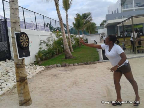 Omeil Bryan-Gayle playing Dart at Riu Palace Resort 2014