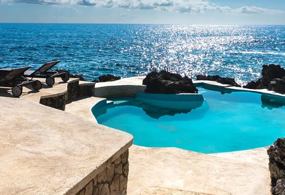 tingalayas_retreat_pool