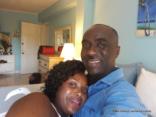 vacation_villas_in_jamaica_moon_san_villa_portland_omeiL_and_wellesley