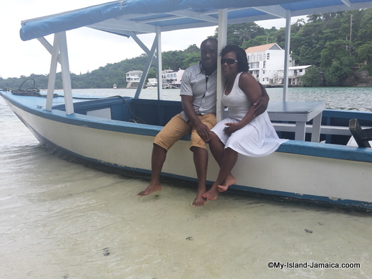wellesley_gayle_on_tour_boat