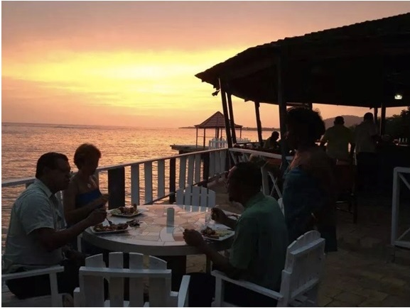 zbar_grill_whitehouse_