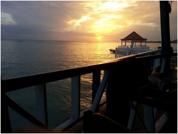 white_house_jamaica_zbar_grill_sunset_view