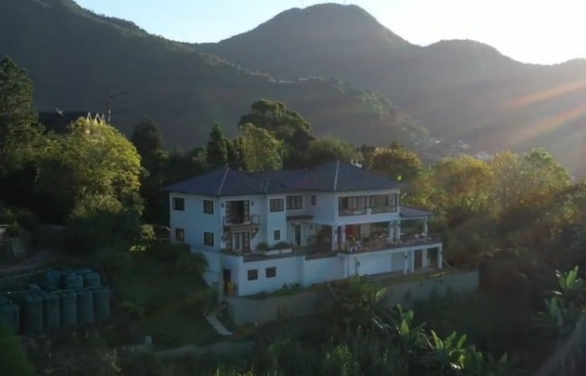 Villas In Portland | Wine Down Villa ( Photo Credit: winedownvilla.com)